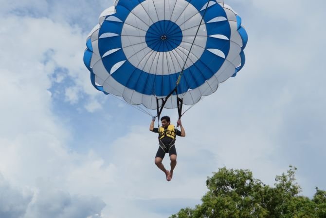 Parasail музыка